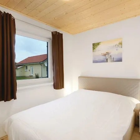 Vakantiehuis 32 Altefähr